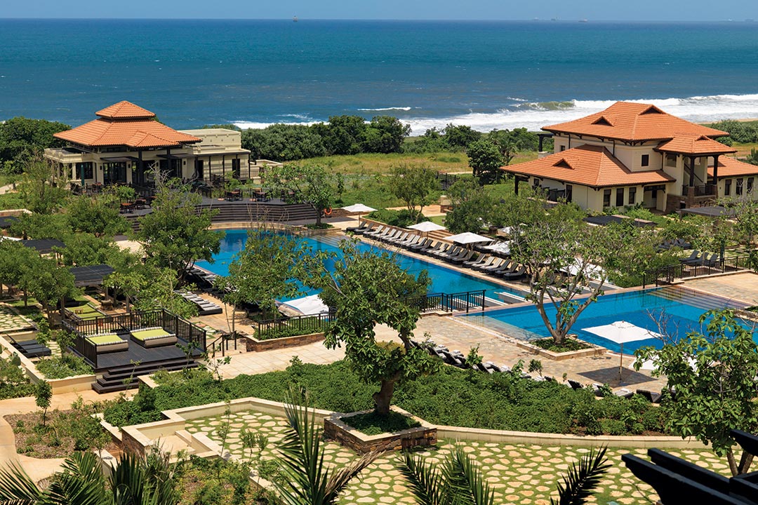 zimbali beach with the pool and houses
