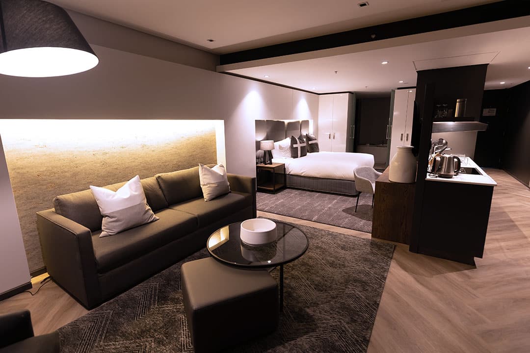 15-ON-ORANGE-ONE-BEDROOM-7-Desktop