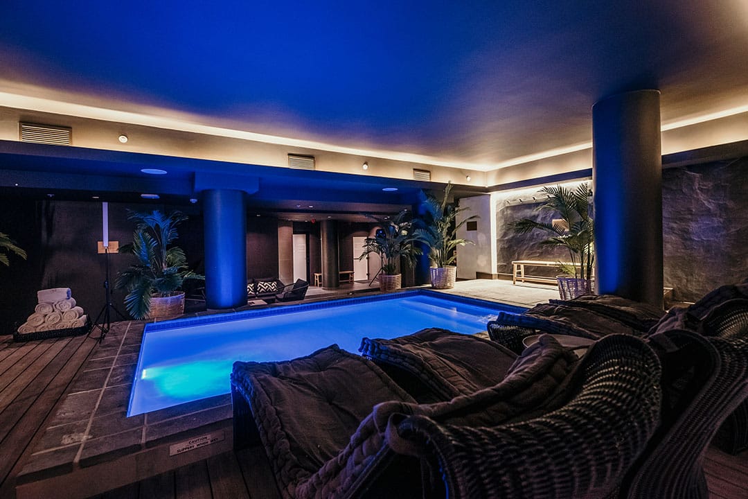 indoor-pool-at-the-grotto-spa-in-cape-town