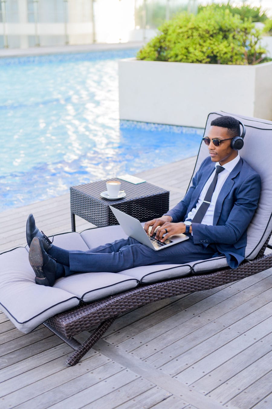 TCHG_Mobile_Slider_1 working-remotely-by-the-pool-in-south-africa