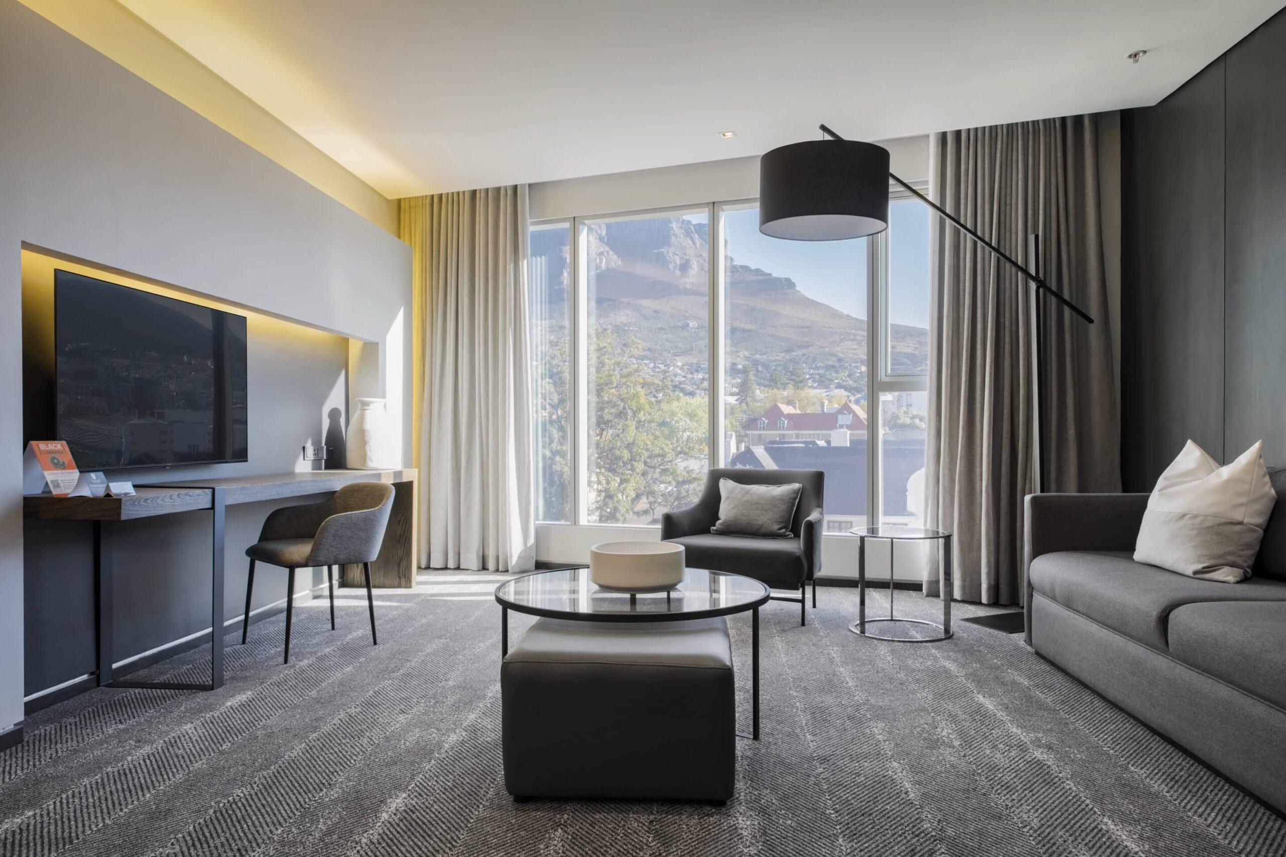 chambre d'hôtel avec vue sur la montagne de la Table au Cap