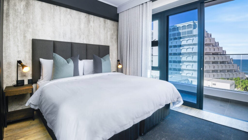 2 Bedroom Deluxe Apartment