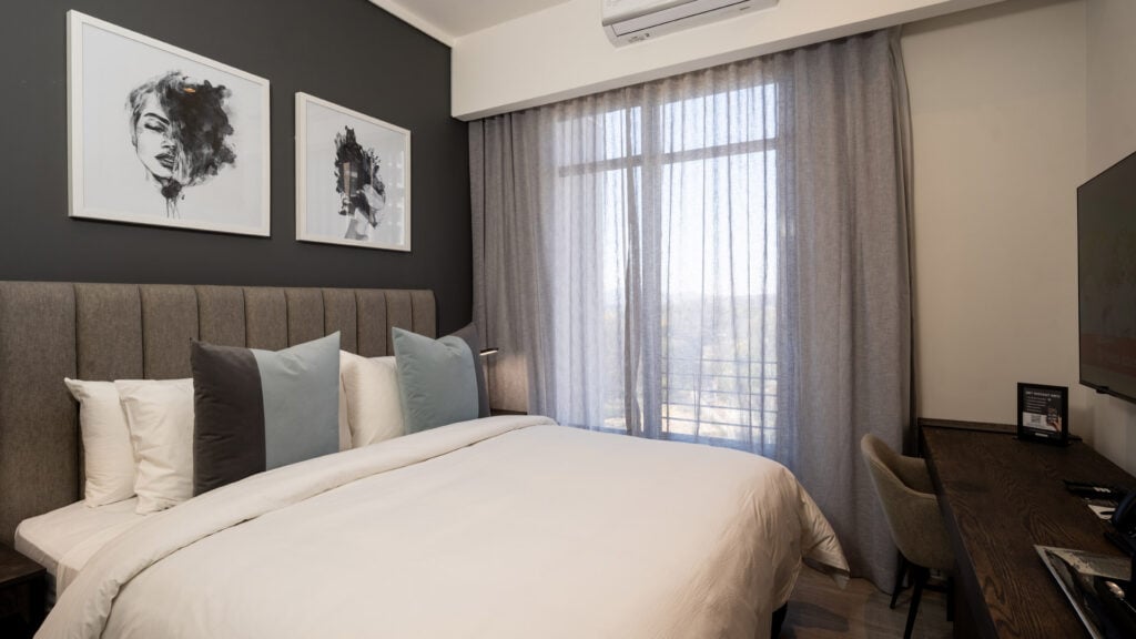 2 Bedroom Apartments