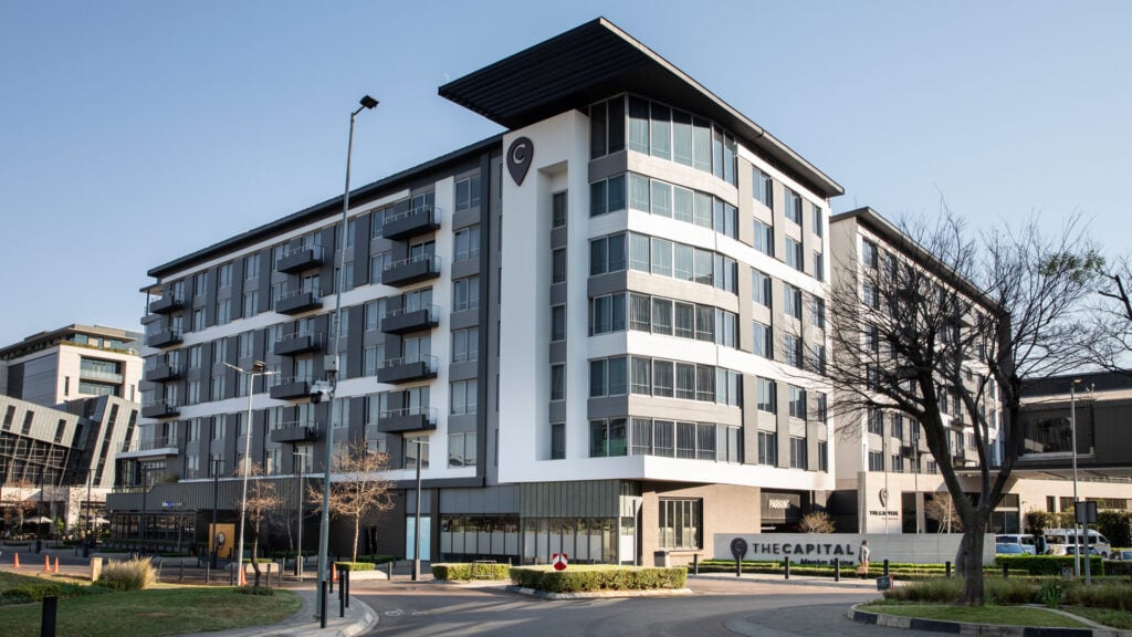 Menlyn Maine