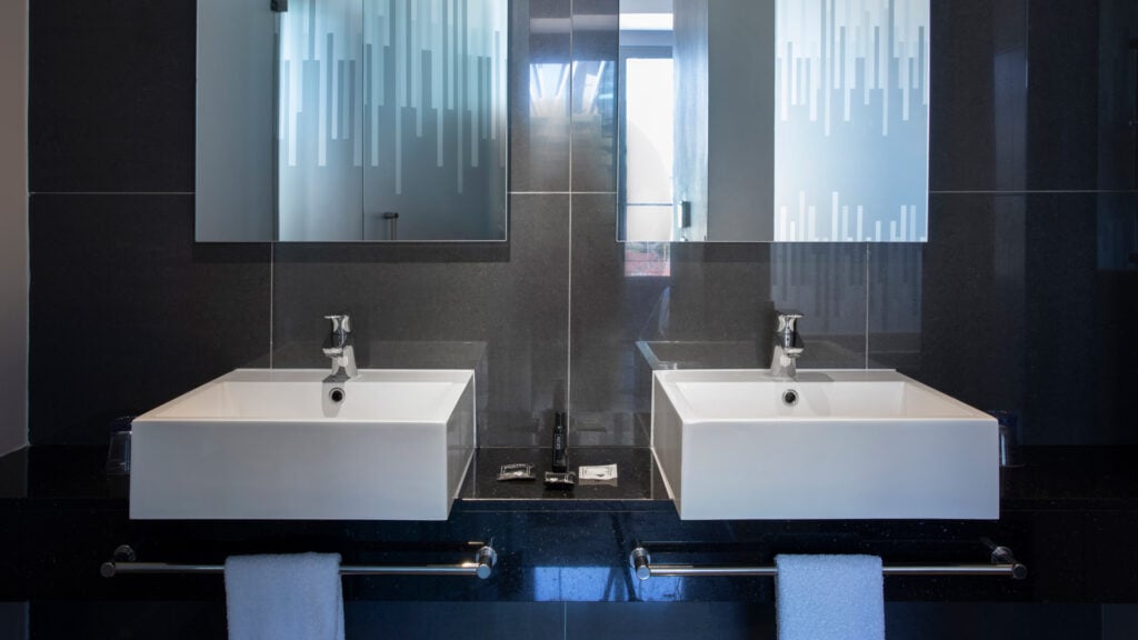 1 Bedroom Apartments