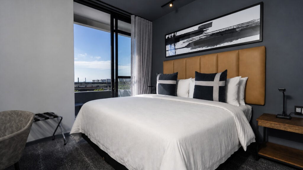 One Bedroom Apartment