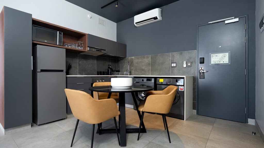 One Bedroom Apartment