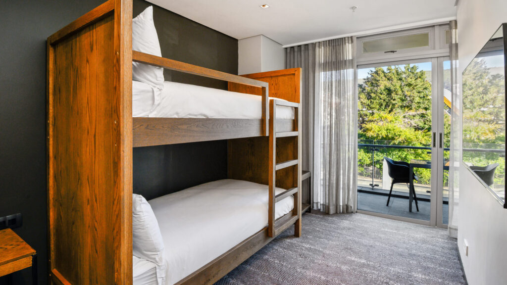 Capital_15_On_Orange_2_Bedroom_Apartment-(18)
