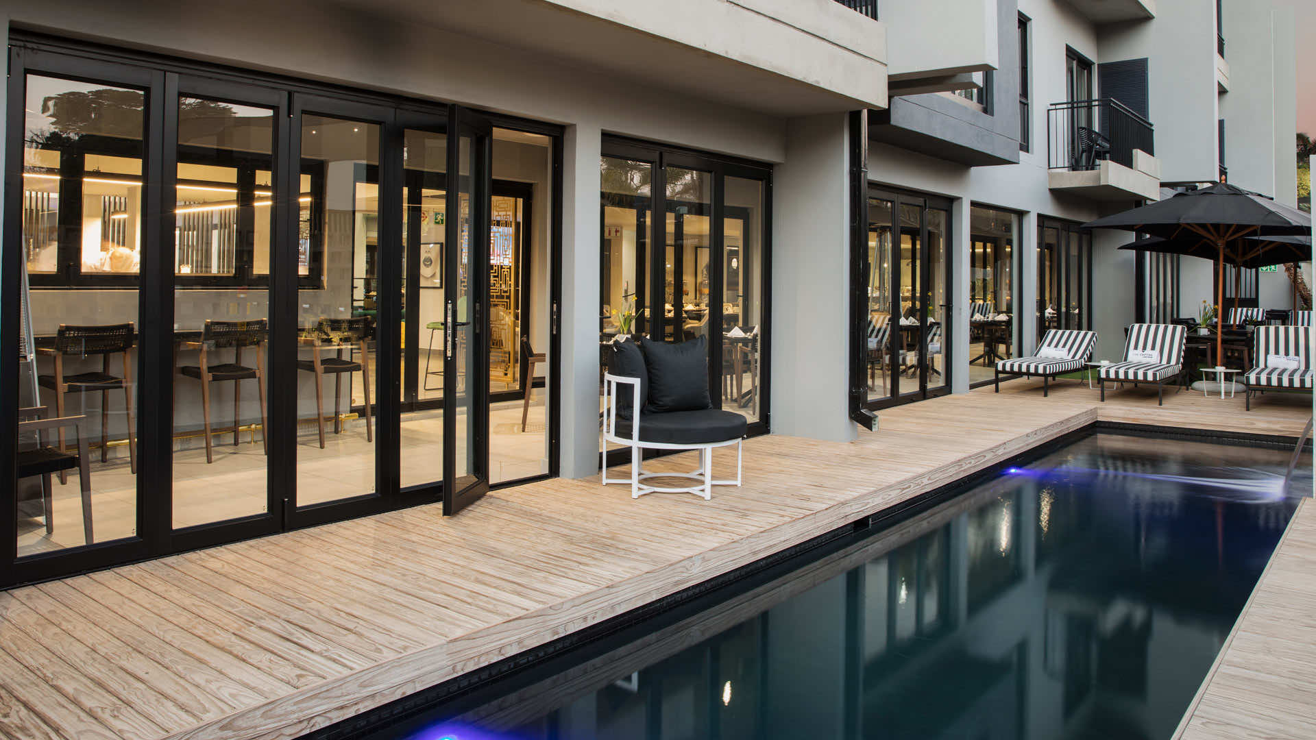 Melrose-pool-area