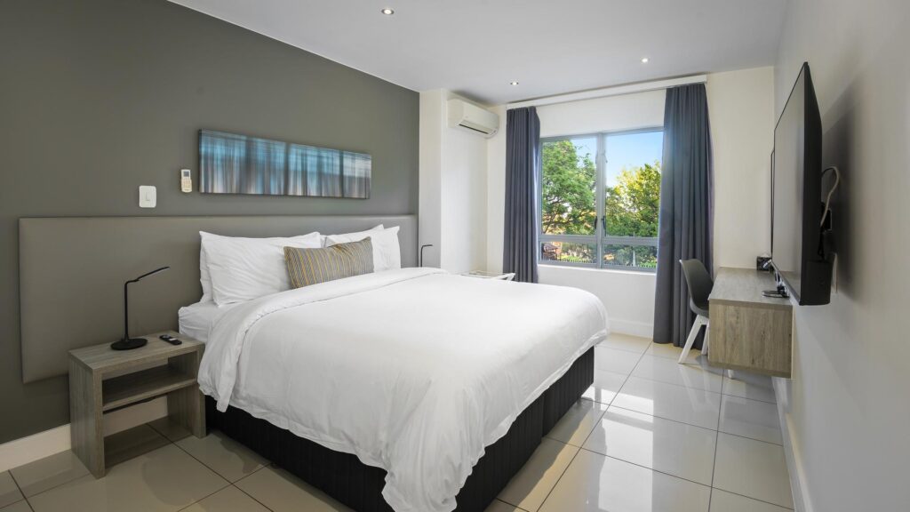 On-Bath_Standard-Room-(2)