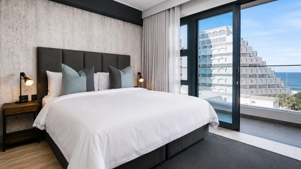 Pearls 2 Bedroom executive suite (6)